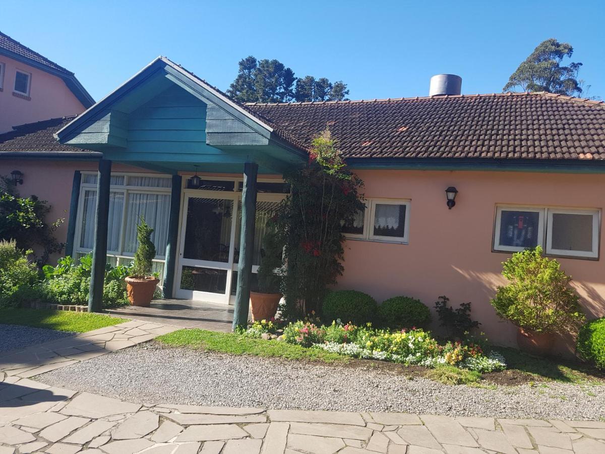 Confortavel Apartamento Proximo Ao Lago Negro Apartment Gramado Exterior photo